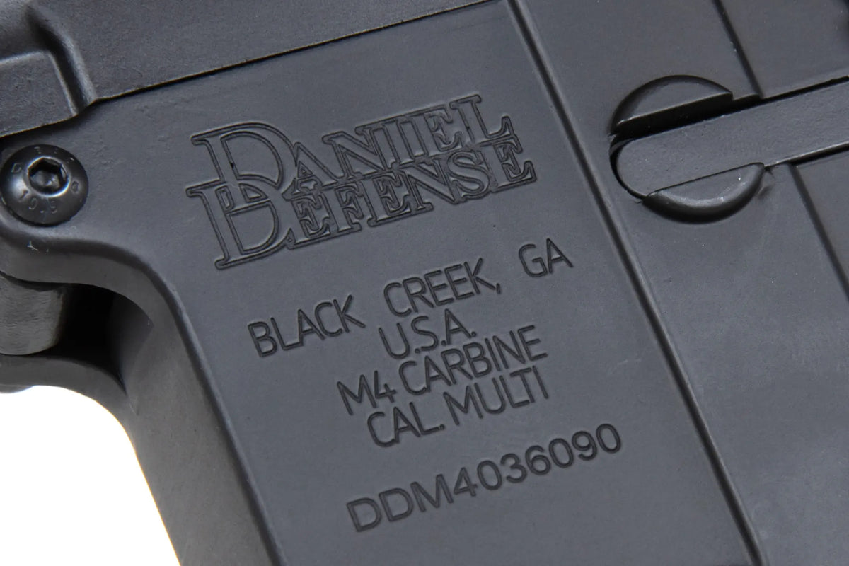 Specna Arms Daniel Defence RIS III 10.5'' SA-P27 Prime Aster II ETU harjattomalla moottorilla - musta