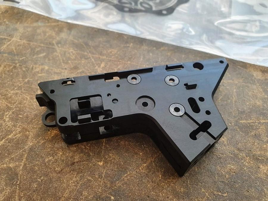 CNC matalaprofiiliset teräksiset liukulaakerit (Low Profile Bushings) – 8mm