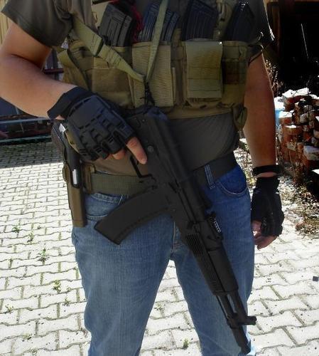 AK-105, teräsrunko (CM040B)