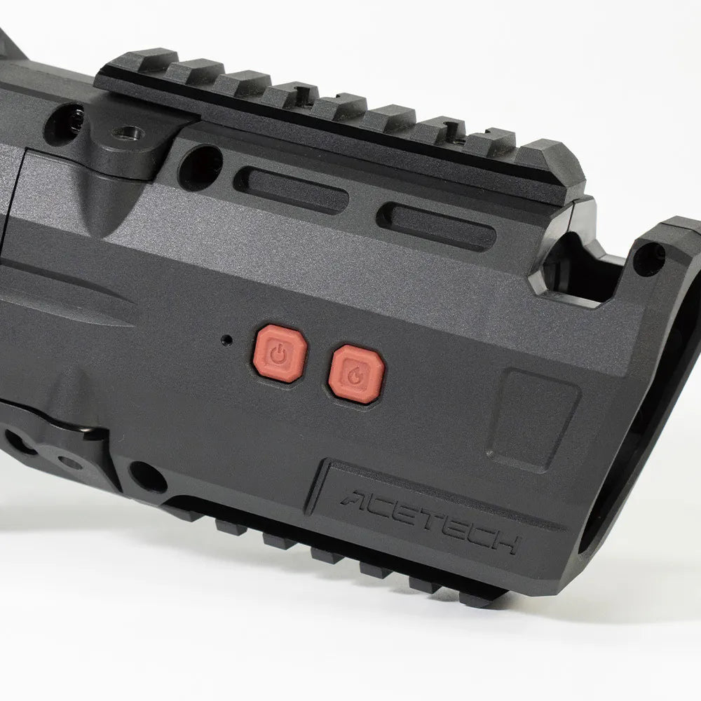 Volcano 40mm kranaatinheitin suuliekinvahvistimella ja valojuovayksiköllä