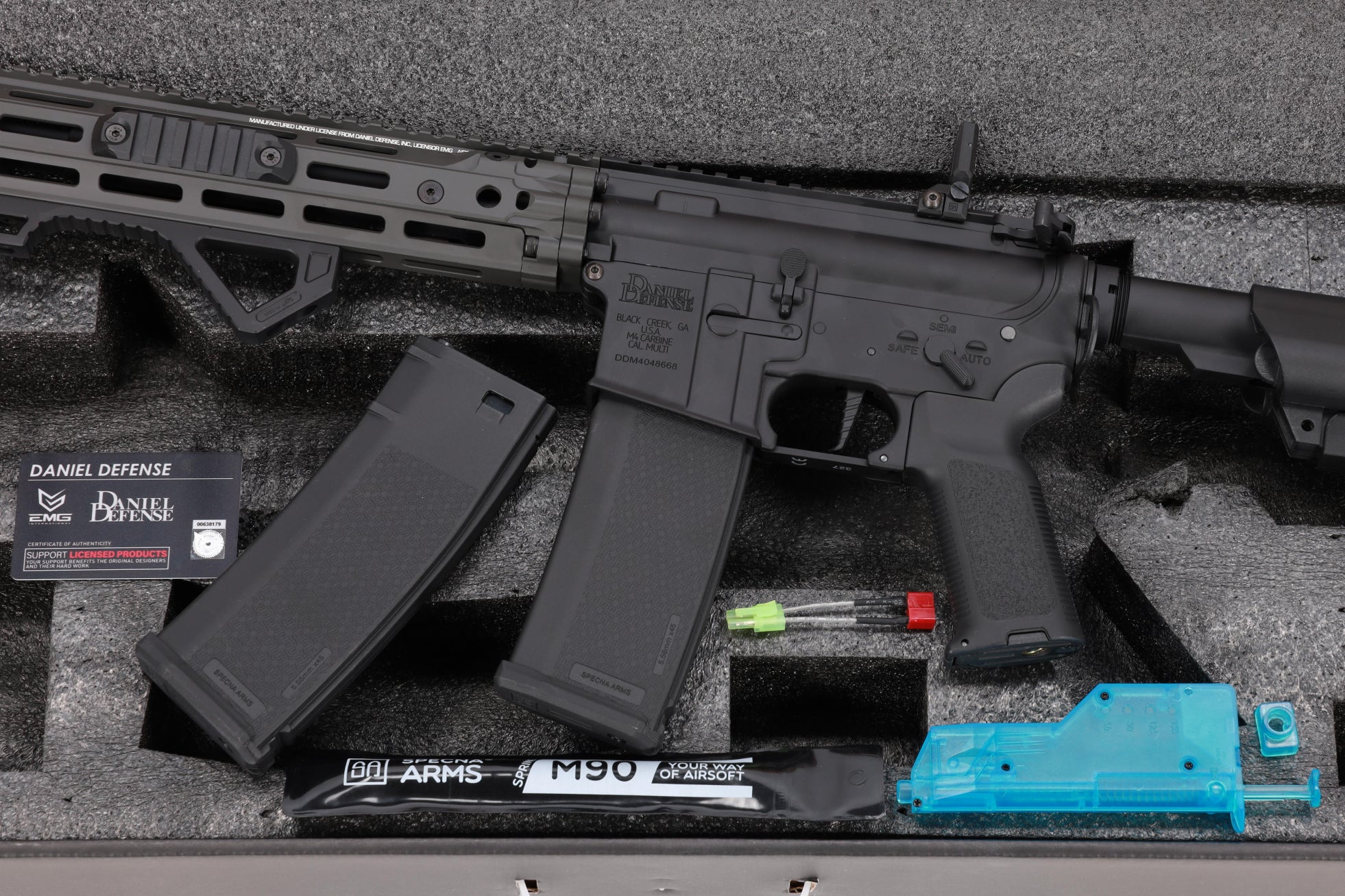 Specna Arms Daniel Defense® RIS III 12.5'' SA-E28 EDGE™ HAL 2™ ETU Gen. 2 - Chaos Grey