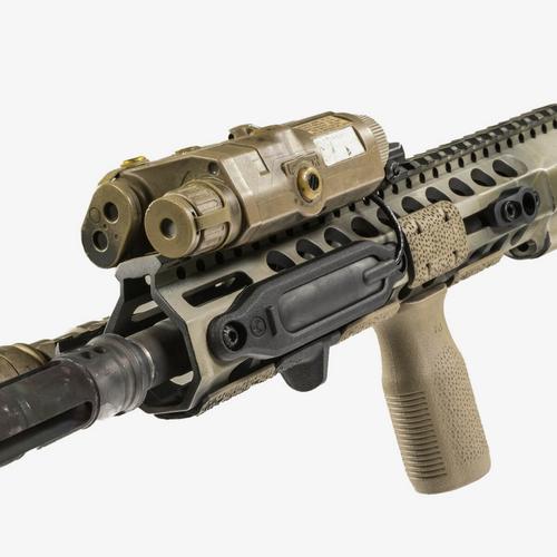 M-LOK etäkytkimen kiinnityslevy