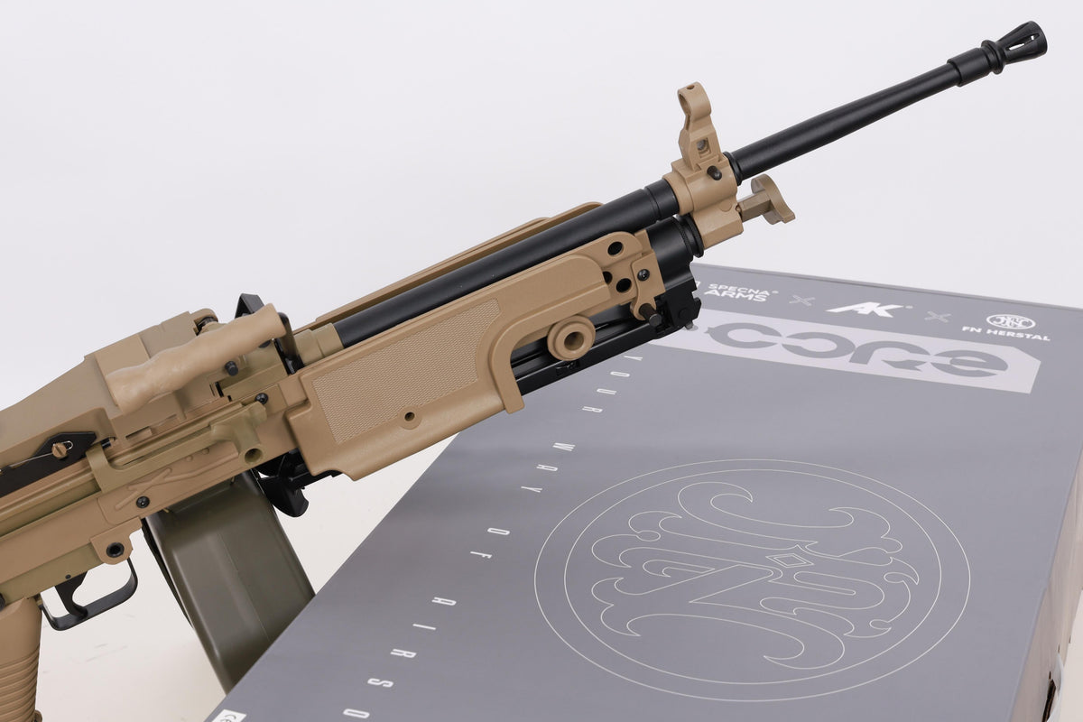 Specna Arms FN Herstal M249 MK1 CORE konekivääri AEG - hiekka