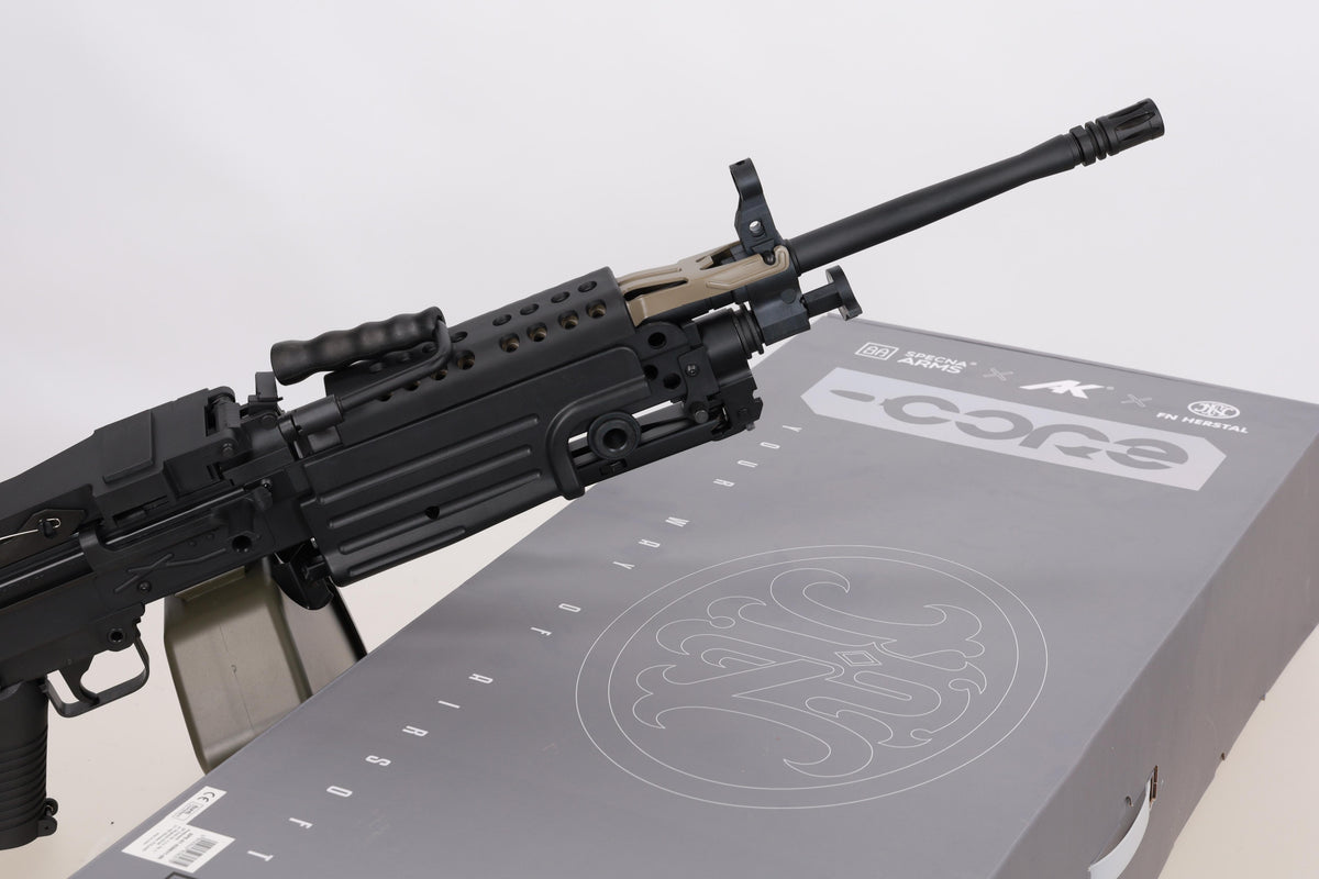 Specna Arms FN Herstal M249 MK2 CORE konekivääri AEG - musta