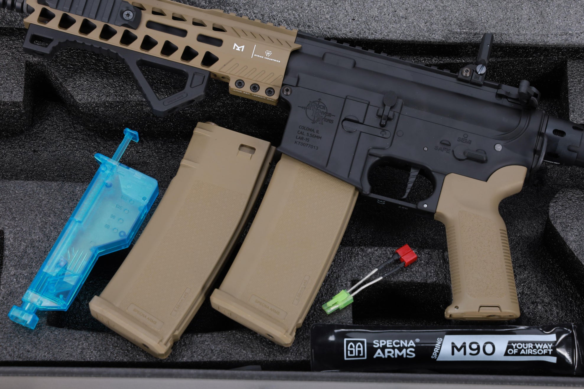 Specna Arms RRA SA-E17 EDGE™ HAL 2 Light Ops Stock Gen. 2 - Half-Tan