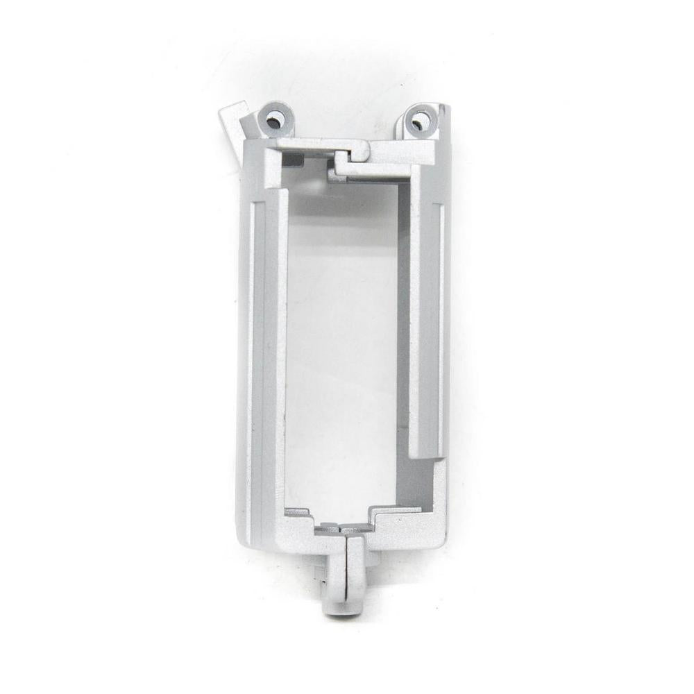 Vahvistettu moottori häkki AK-sarjalle