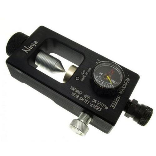 Sukelluspullon täyttöadapteri paineilmatankeille