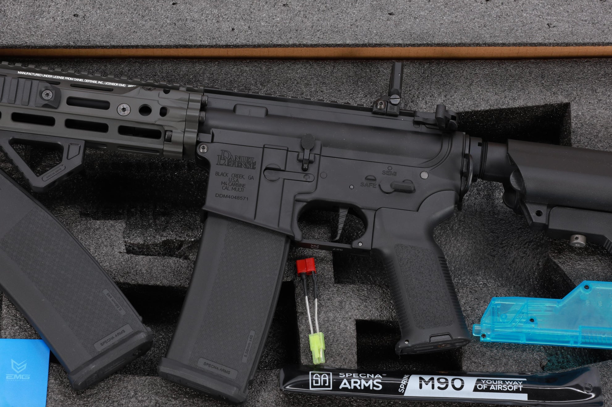 Specna Arms Daniel Defense® RIS III 10.5'' SA-E27 EDGE™ HAL 2™ ETU Gen. 2 - Chaos Grey