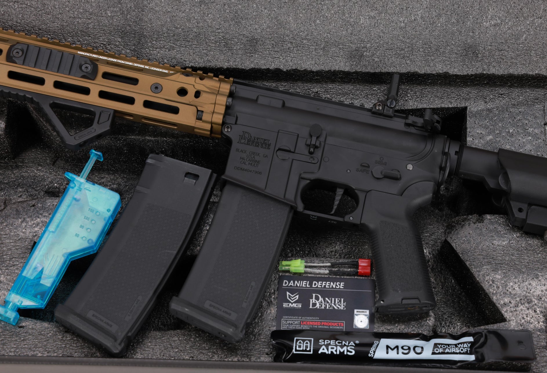 Specna Arms Daniel Defense® RIS III 12.5'' SA-E28 EDGE™ HAL 2™ ETU Gen. 2 - Chaos Bronze