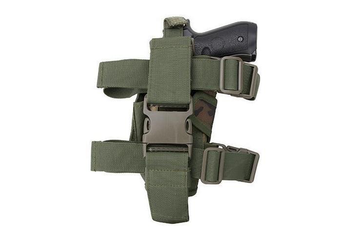 GFC Tactical Universaali pistoolin reisiholsteri lipastaskulla - woodland