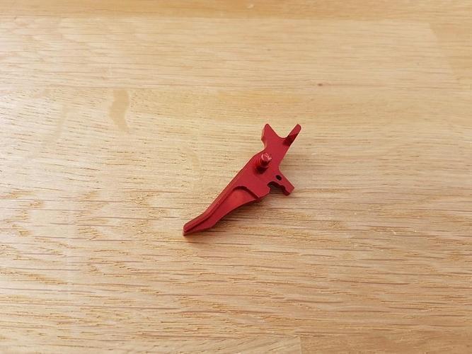 RetroArms CNC Liipaisin AR15 - J (punainen)