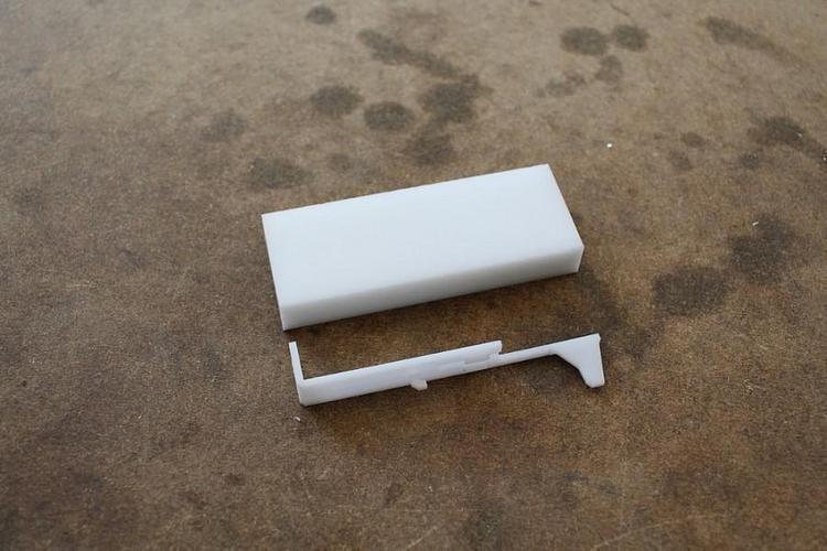 RetroArms CNC suutinlevy V2 POM