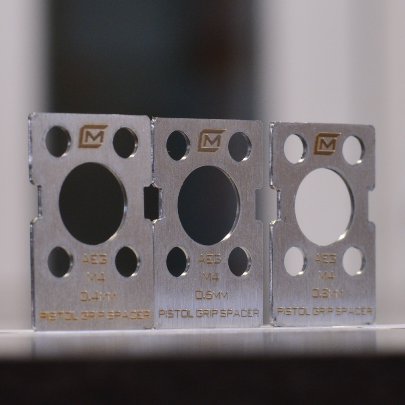 AEG M4/AR15 pistoolikahvan korkeuden säätölevysarja